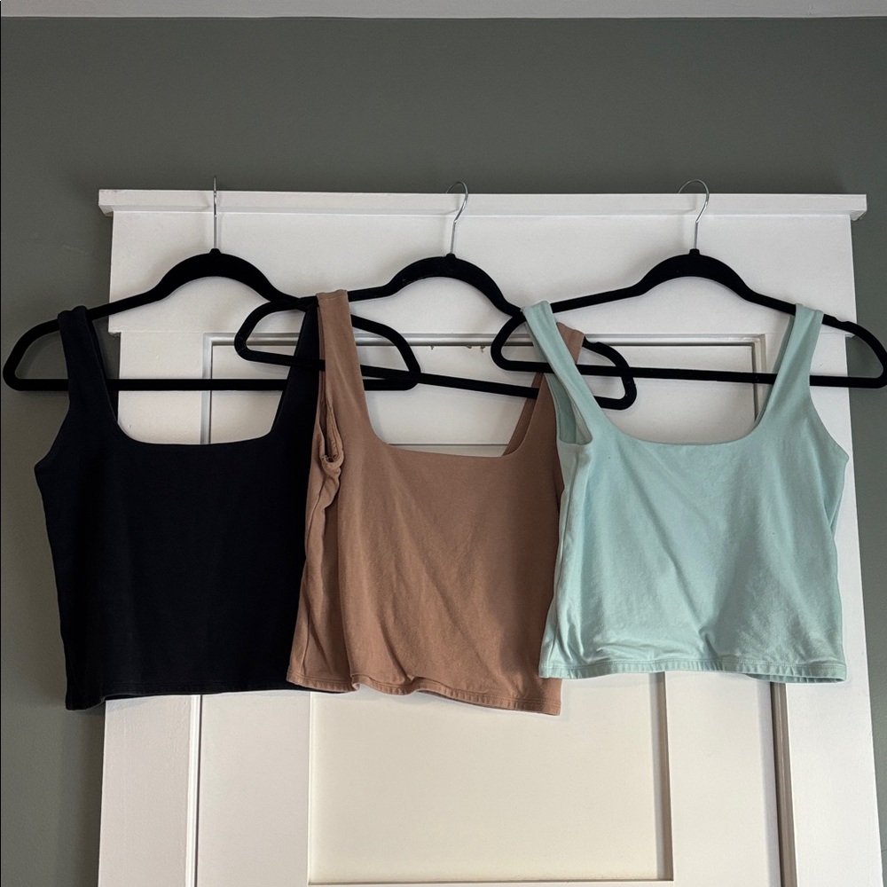 Set of Three Square Neck Crop Tank Tops